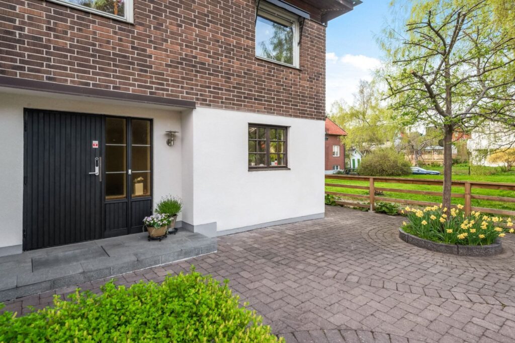 Fasadrenovering Omputsning BRF. Djursholm Vågaskär